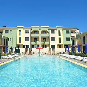  Apartman Farnie Lido Altanea